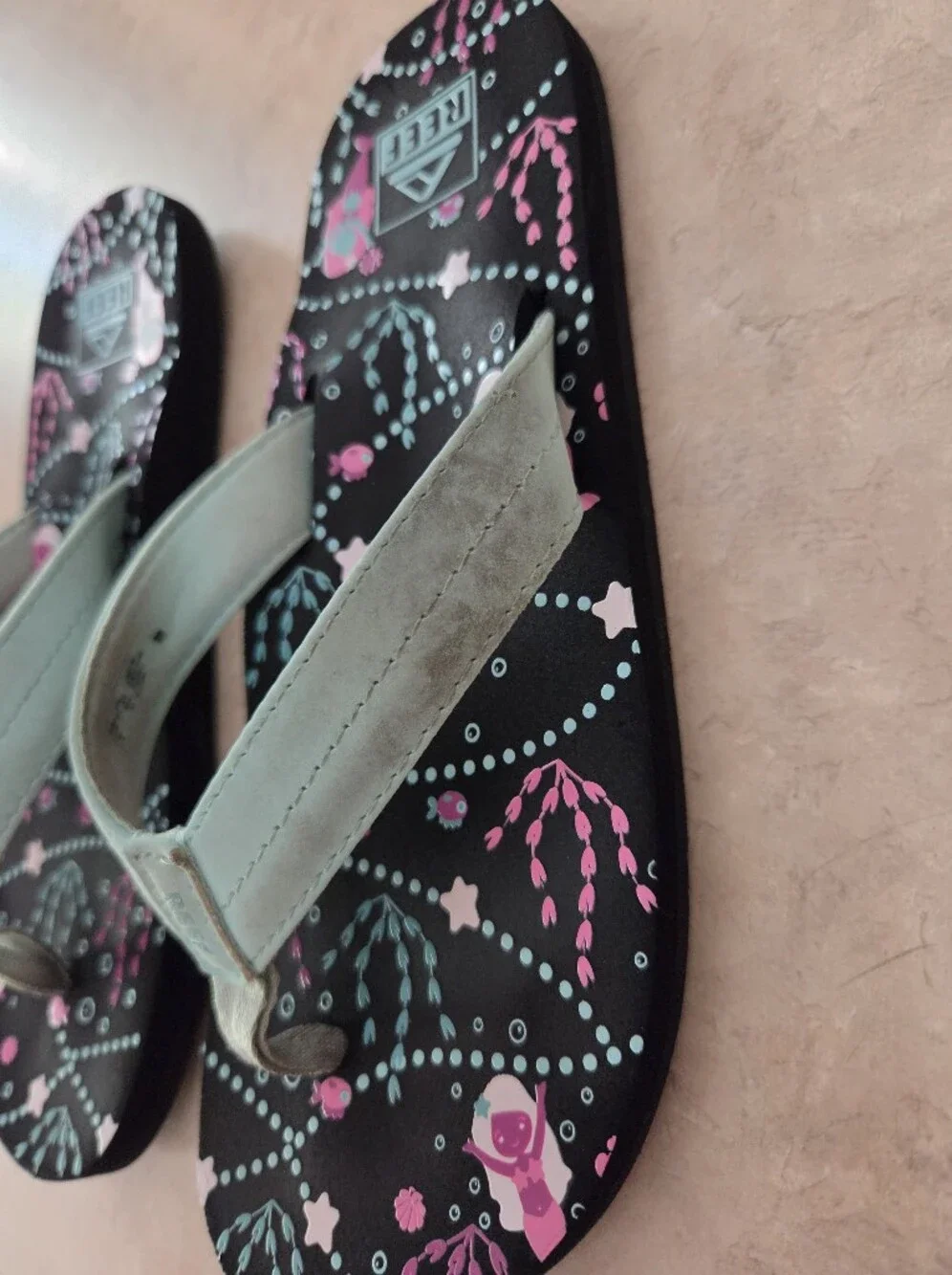 Reef Kids Mint Strap Flip Flops with Black Mermaid Print